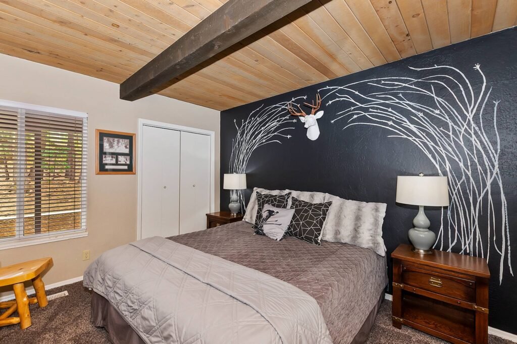 Bedroom 1King Bed, Private Ensuite w/Tub + Shower Combo